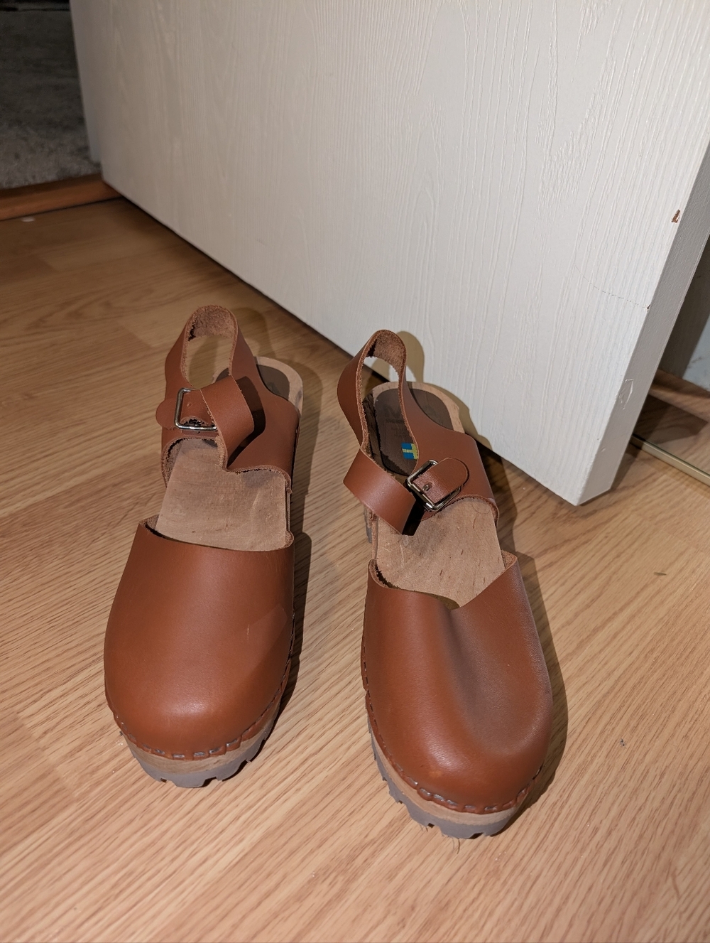 MIA Free People Size 40 / US 10 Swedish Clogs